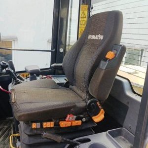 foto Komatsu 320